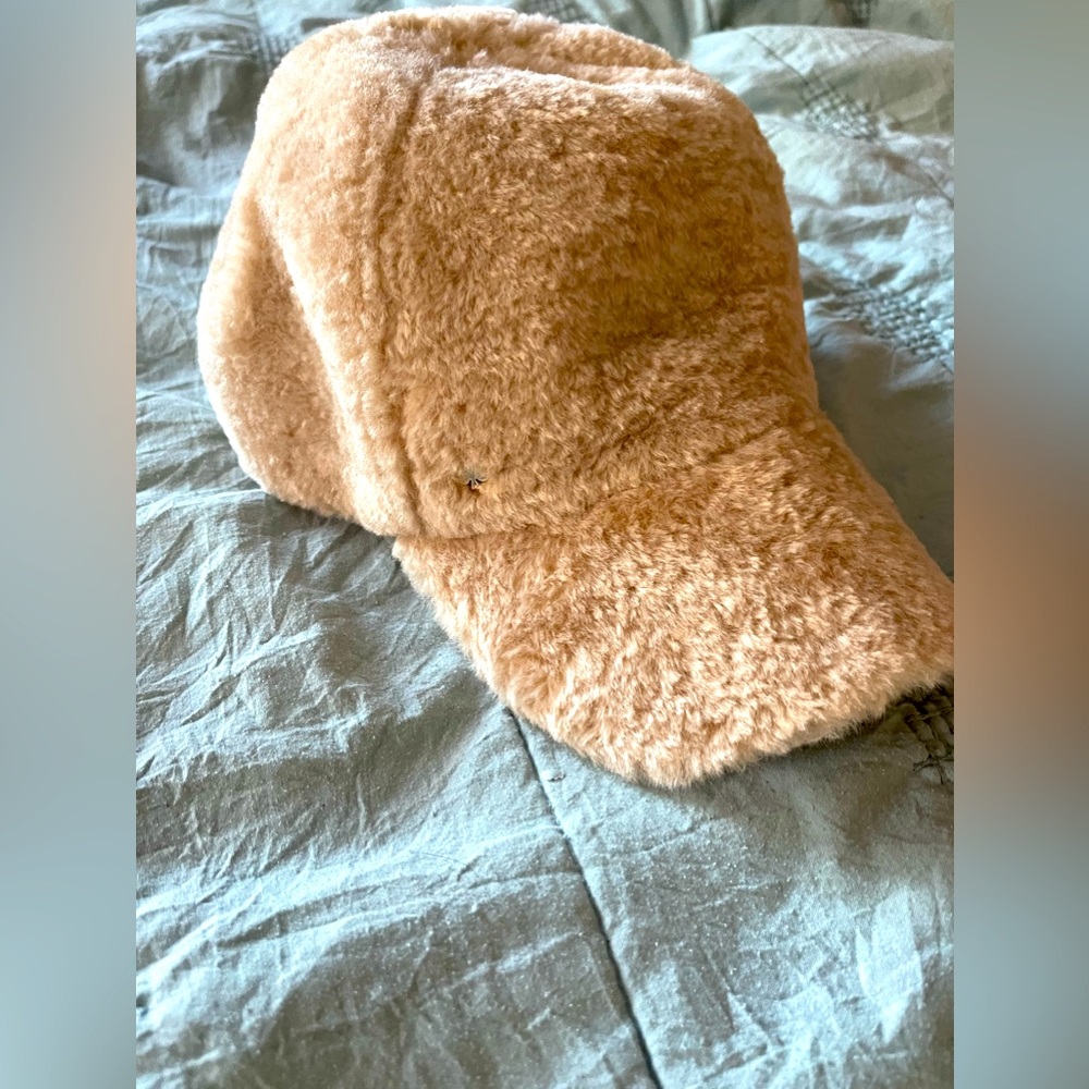 Kate Spade Women’s cream faux fur baseball hat